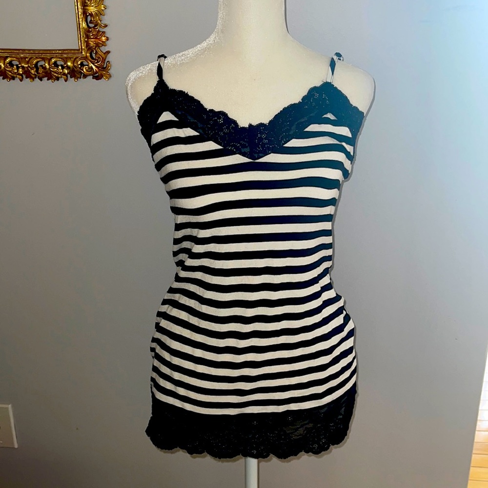 Black and white stripe tank with black lace trim